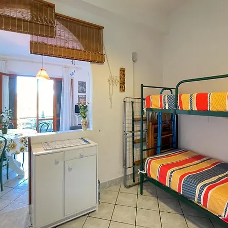 Villa La *